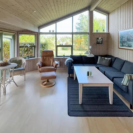 3 Bedroom Awesome In * Tarm