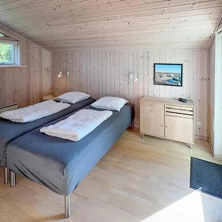 3 Bedroom Awesome In