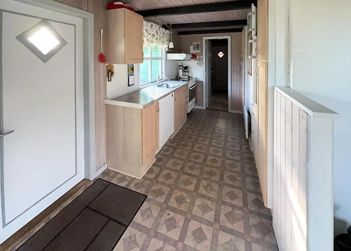 بيت للعطل 3 Bedroom Awesome In Tarm