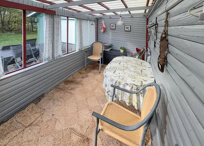 3 Bedroom Awesome In Tarm